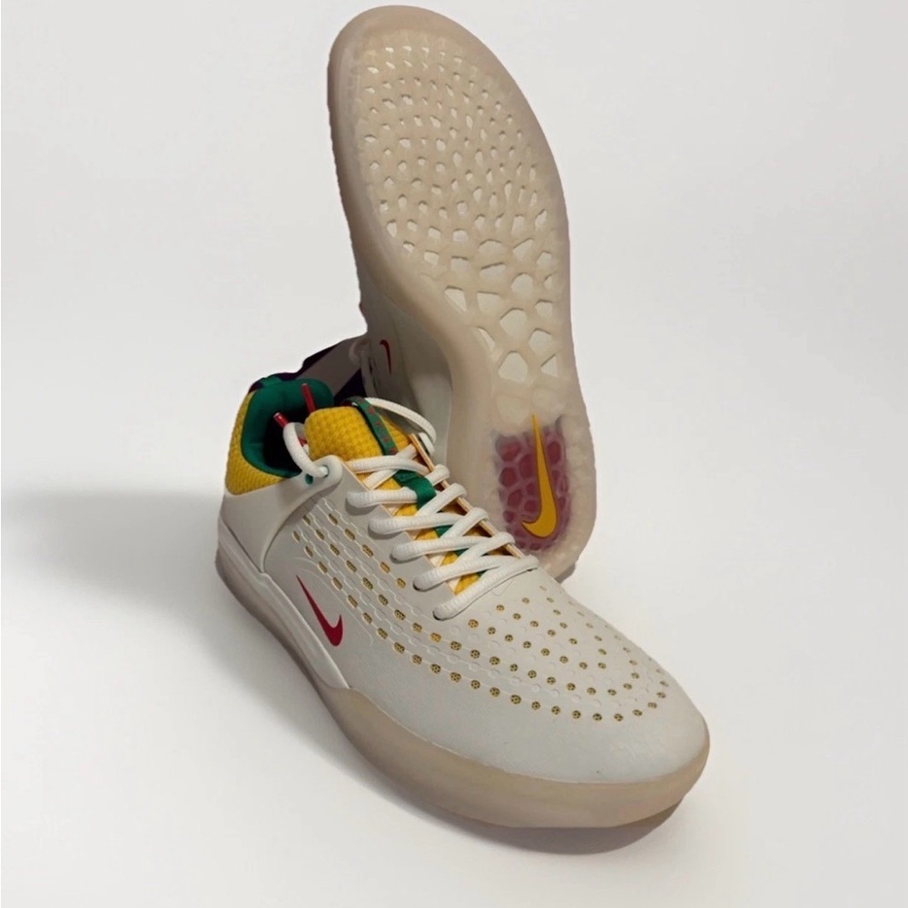 Nike Zoom Nyjah 3 Premium SB Rastafarian Size-9 RARE